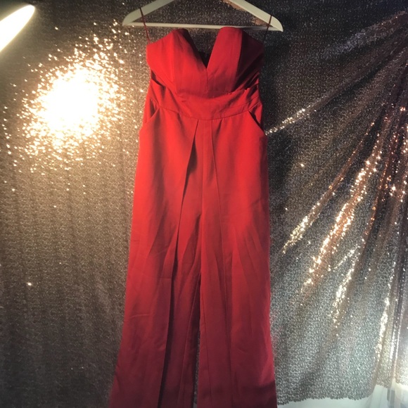 Red jumpsuit - Picture 2 of 2